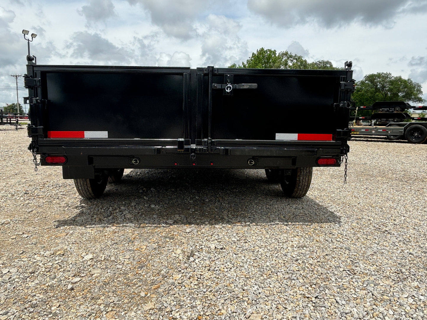 2024 14 14K GOOSENECK TILT TRAILER GATE
