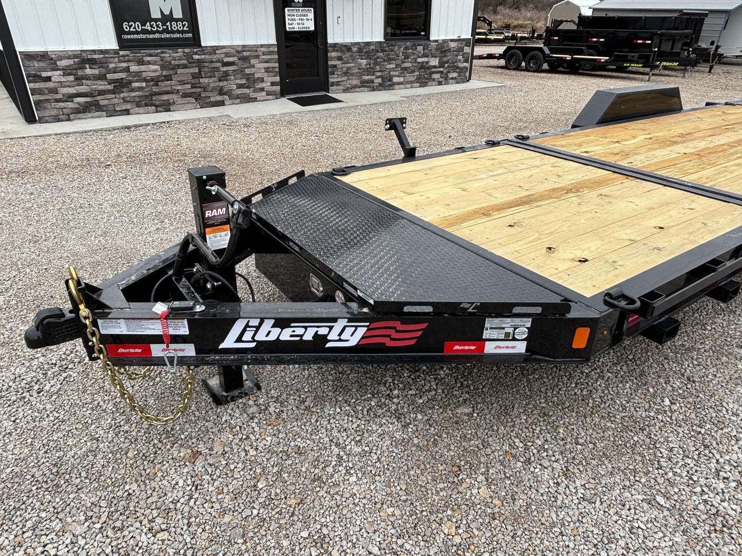 2025 Liberty 22' 15.4K Tilt Trailer Black