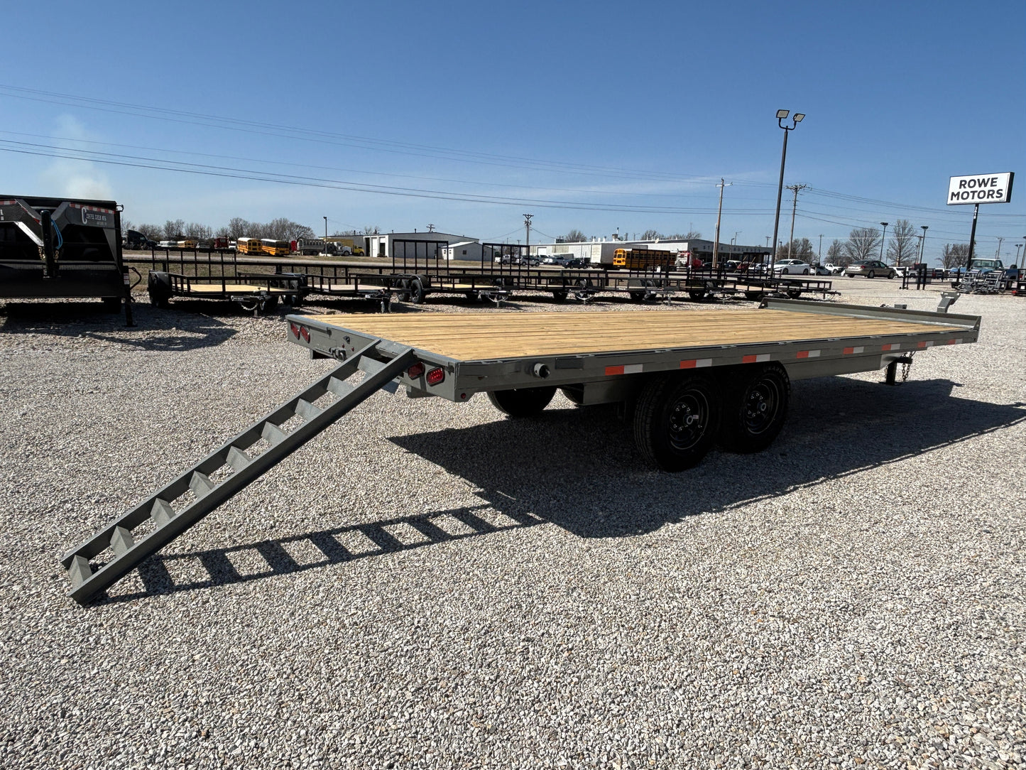 2025 Ozark 102" x 20' 14K Mini Deckover Trailer Gray