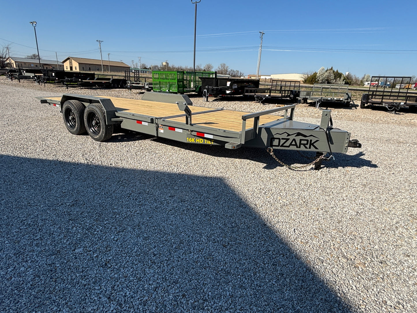 2025 Ozark 22' 16K HD Tilt Trailer