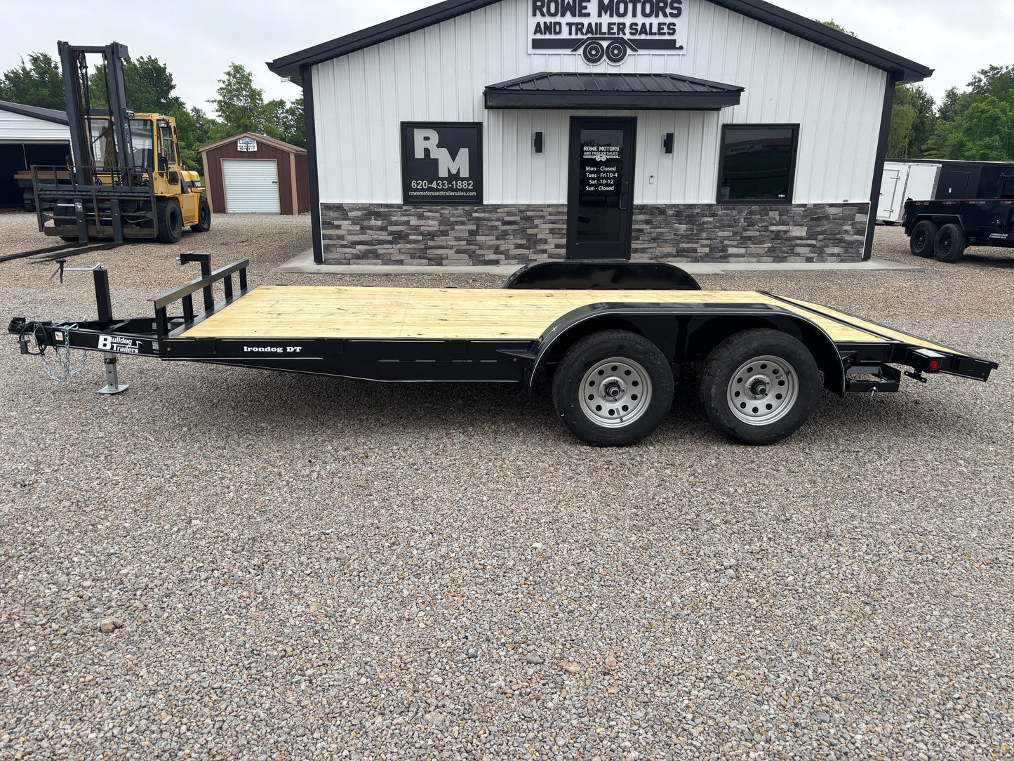 2025 Bulldog 16' 7K Car Trailer