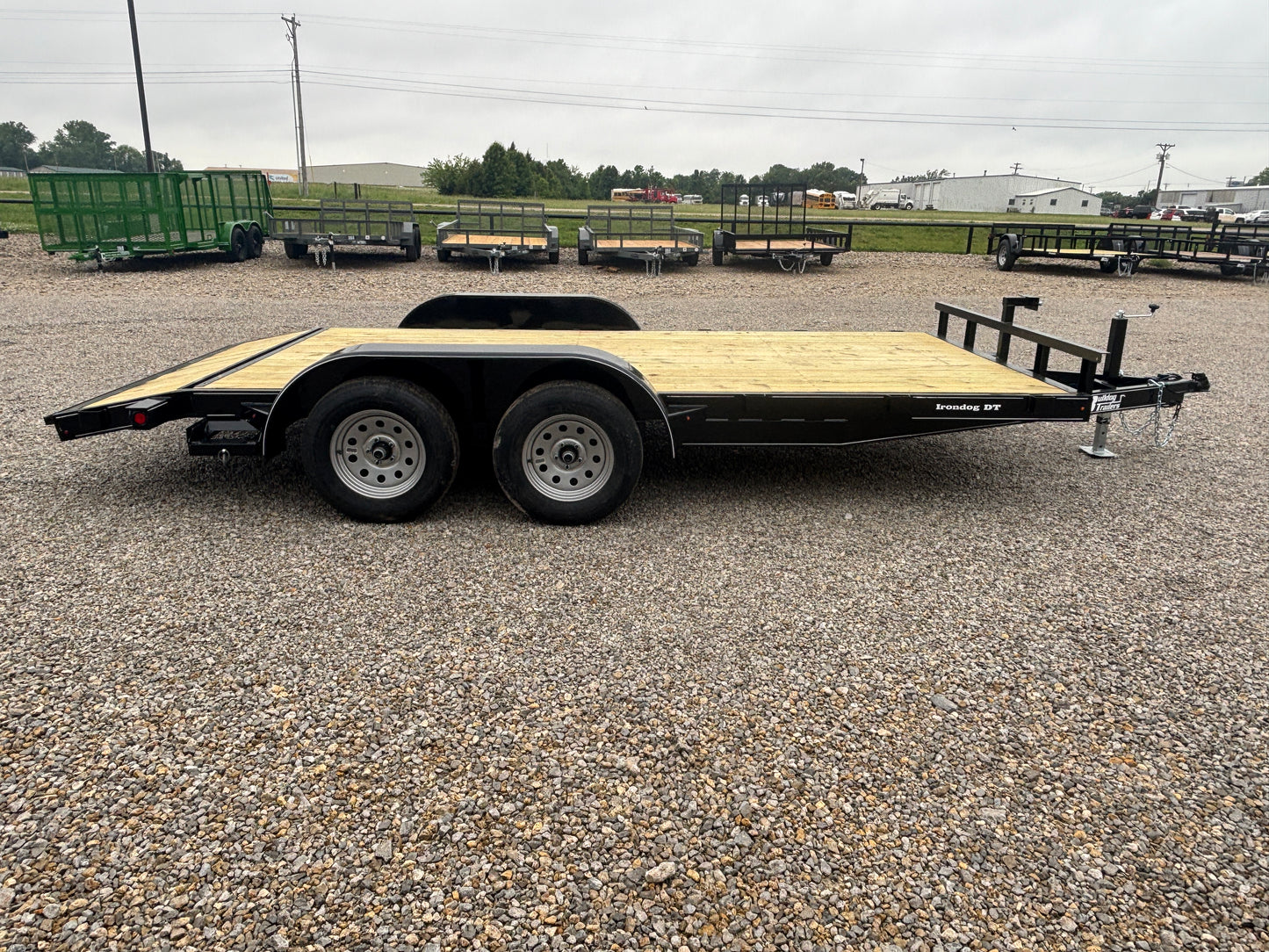 2025 Bulldog 16' 7K Car Trailer