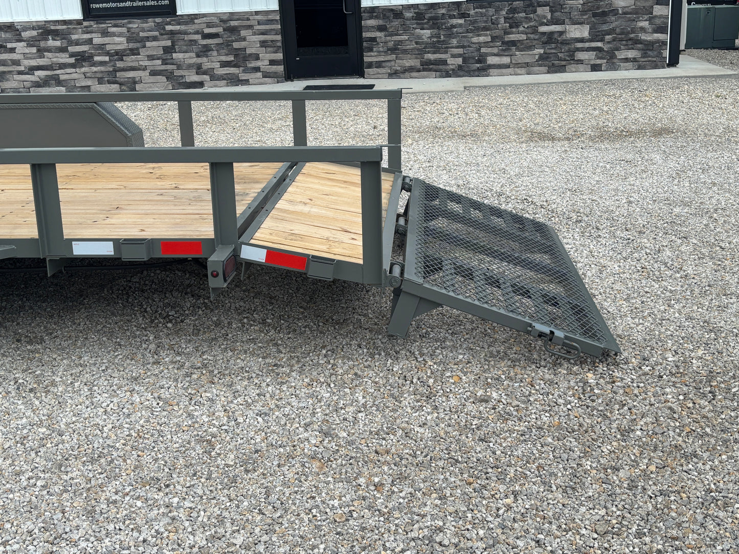 2025 Ozark 20' 10K HD Utility Trailer