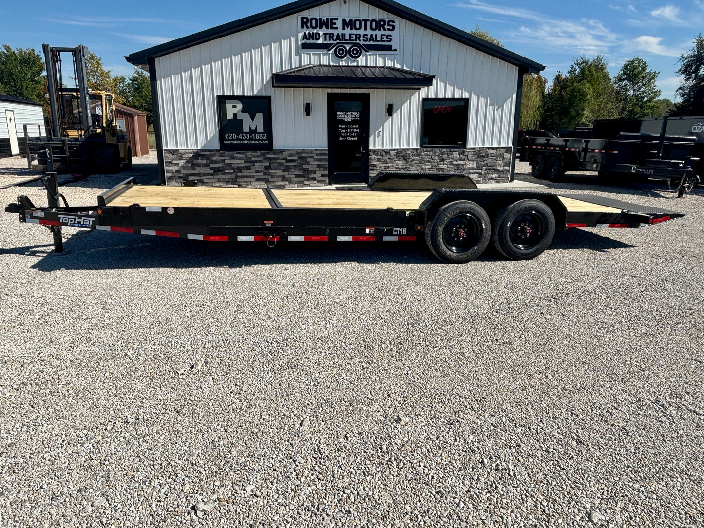 2026 Top Hat 24' 16K Tilt Trailer