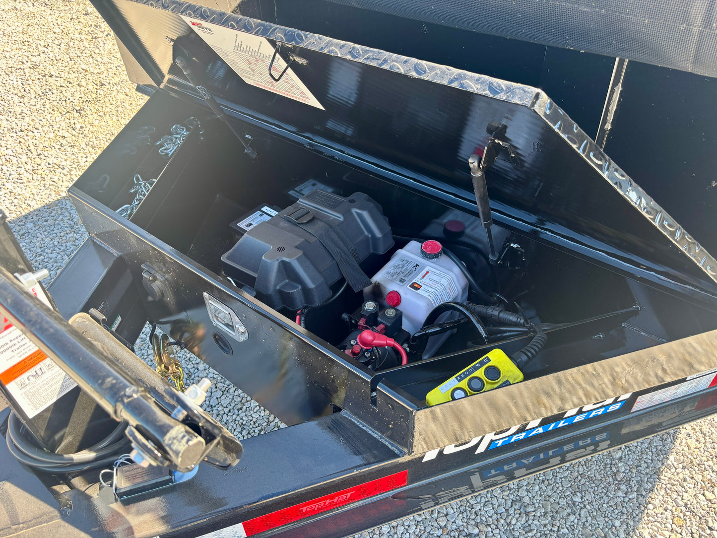 2026 Top Hat 14' 14K Dump Trailer