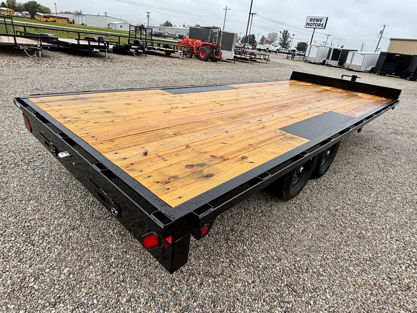 2026 Top Hat 102" x 20' 14K Bumper Pull Deckover Trailer