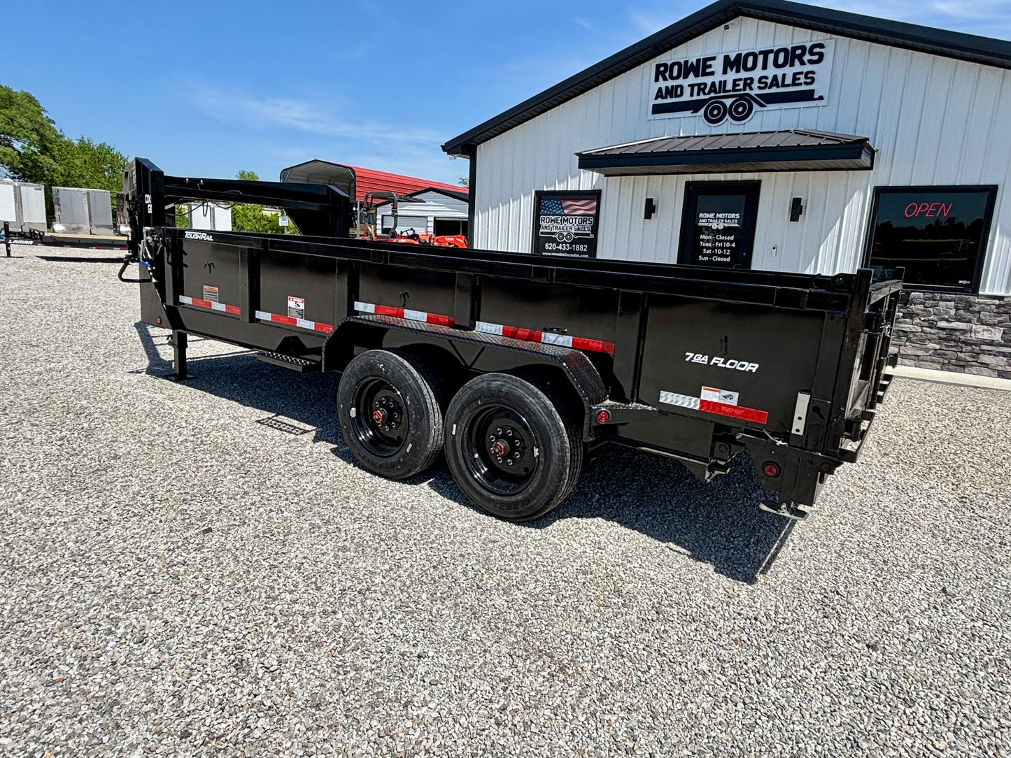 2026 Top Hat 16' 16K Gooseneck Dump Trailer