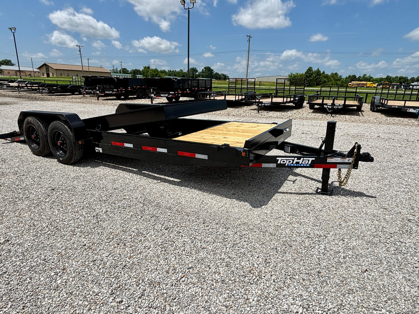 2026 Top Hat 22' 16K Tilt Trailer