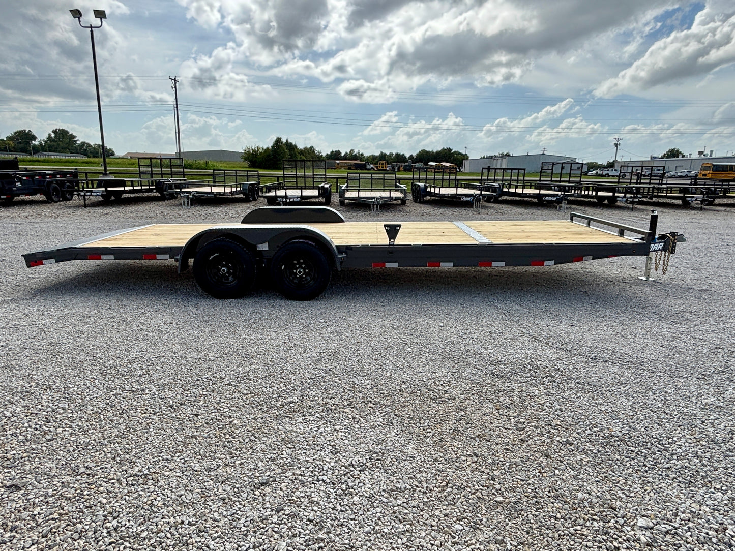 2027 Lamar 24' 10K SXS Hauler / Car Trailer