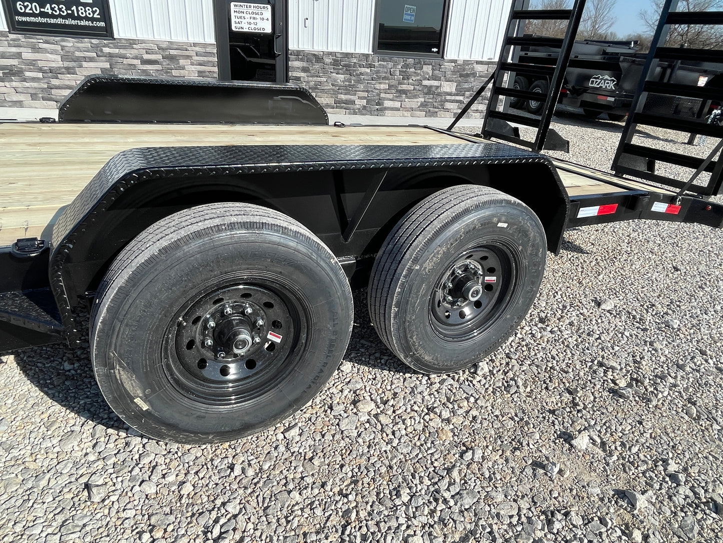 2025 B/R Trailer 20' 16K Equipment Trailer