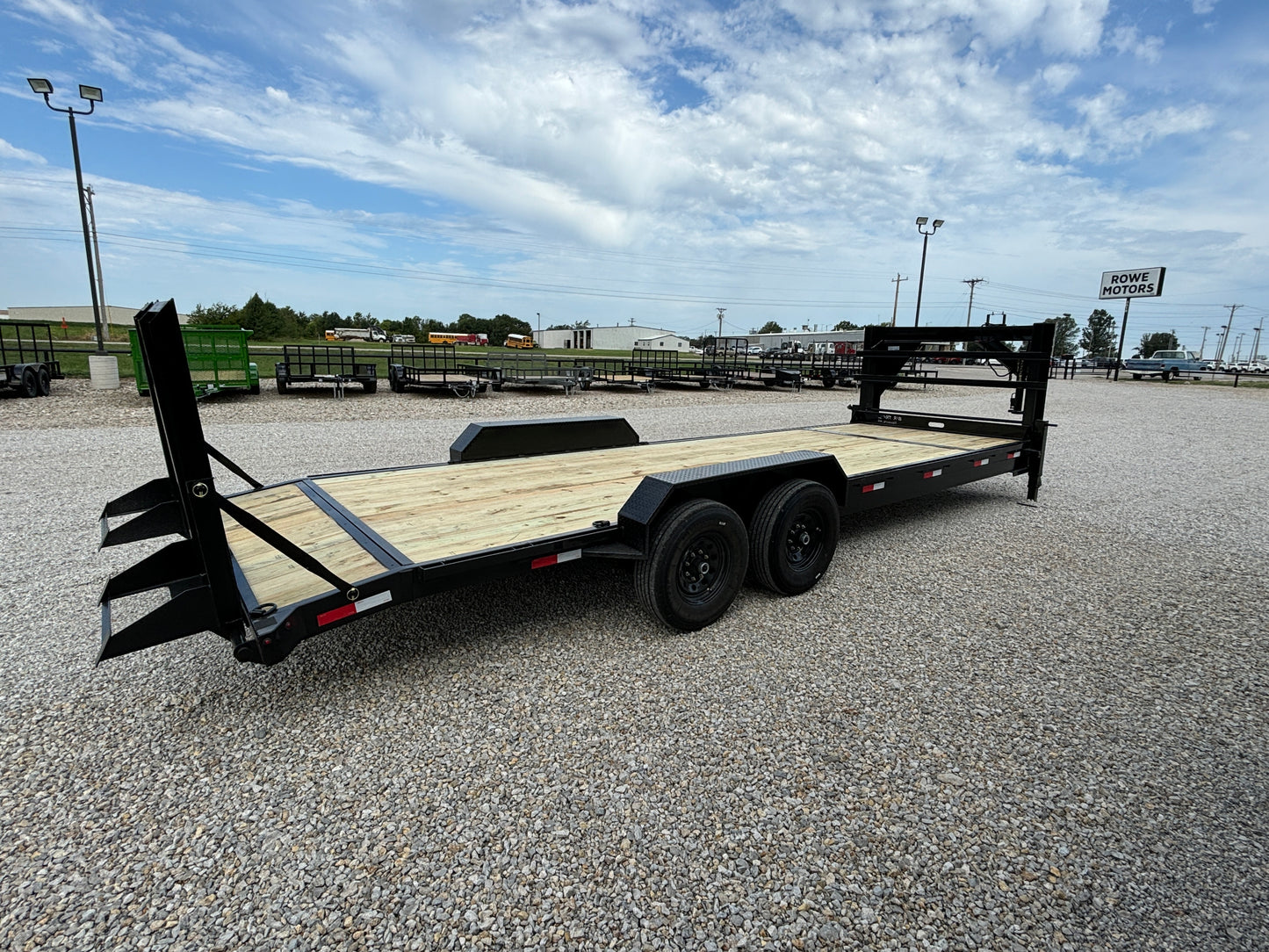 2024 B/R 24' 16K Gooseneck Equipment Trailer