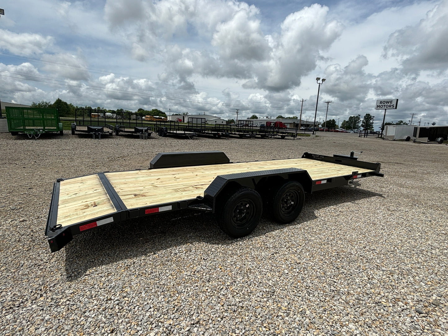 2024 B/R 20' 7K CAR TRAILER REAR SIDE VIEW