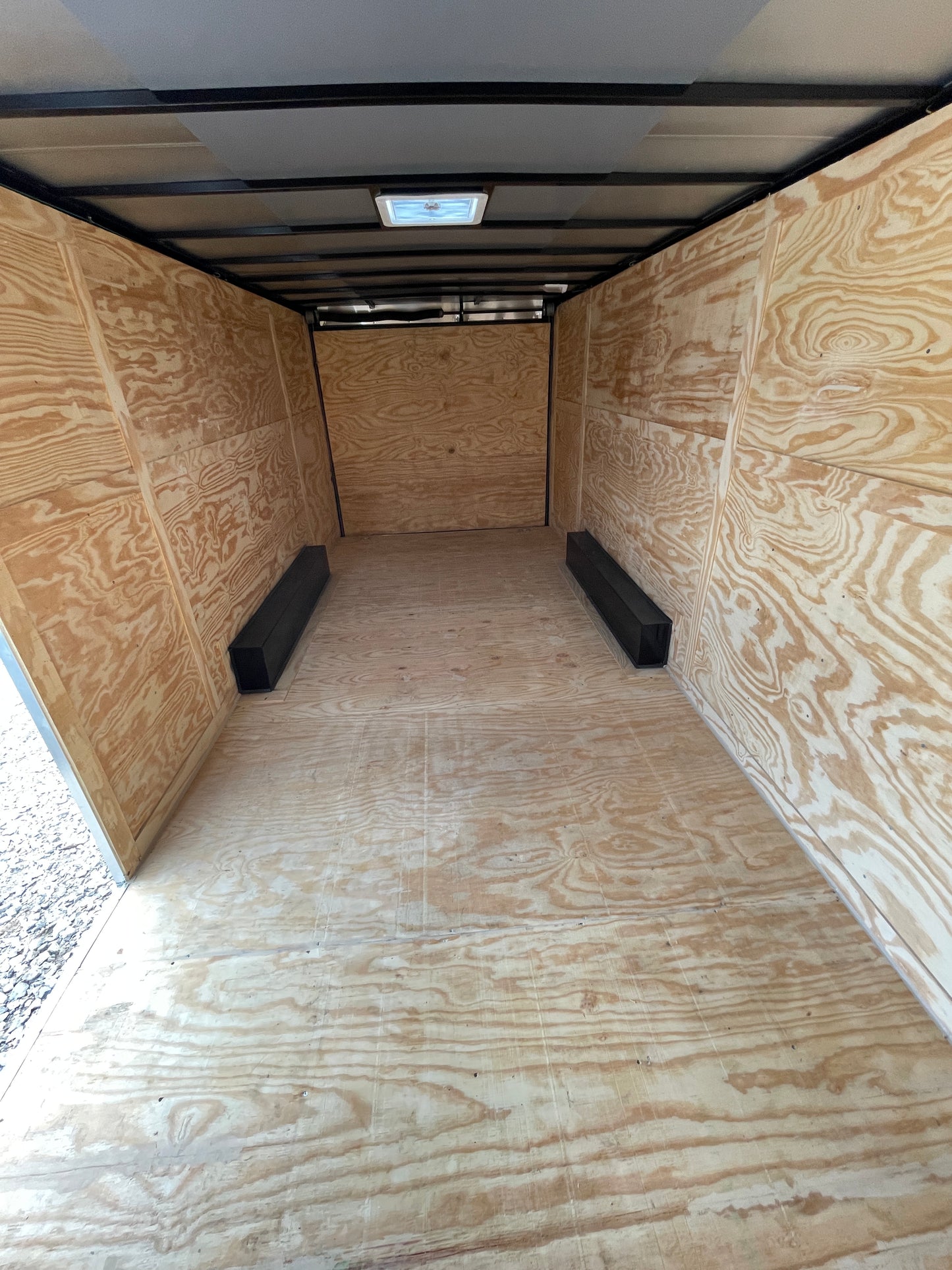 2024 CYNERGY 8.5X20 10K ENCLOSED CARGO TRAILER INTERIOR