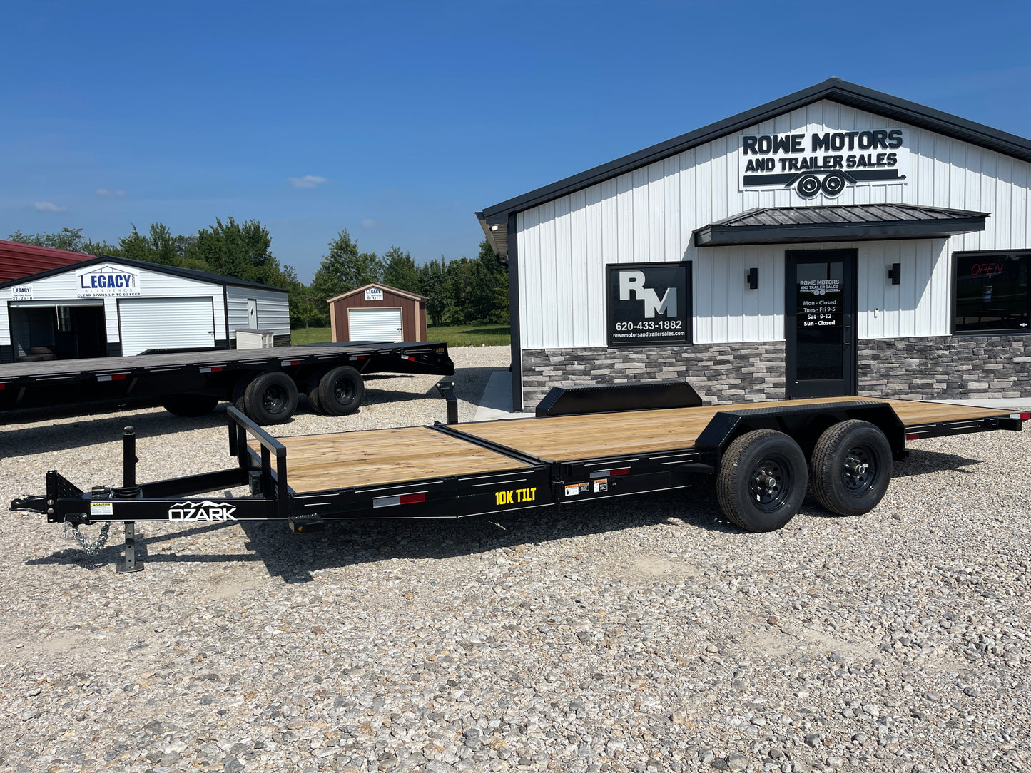 2024 Ozark 22' 10K Tilt Trailer