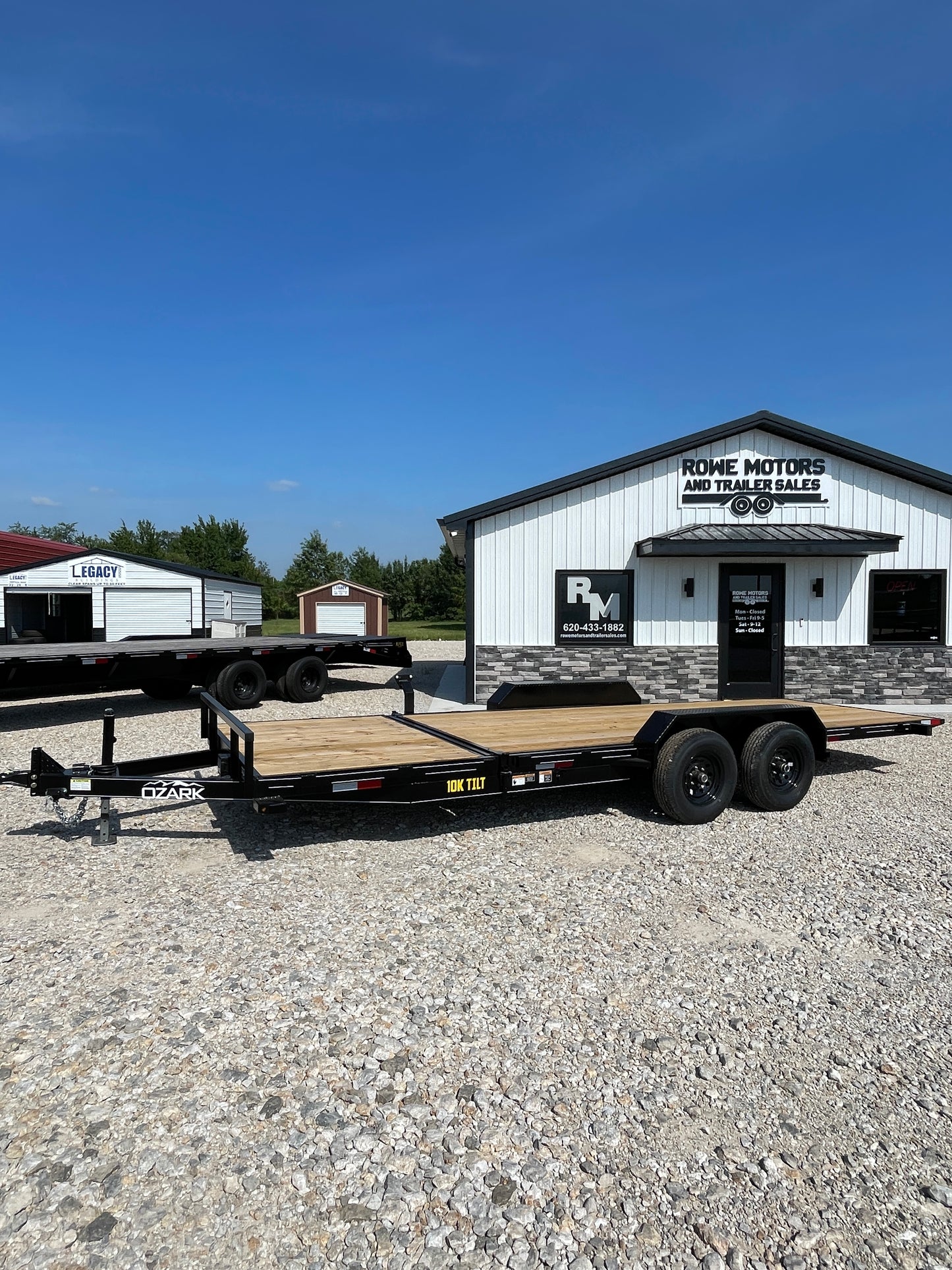 2024 Ozark 22' 10K Tilt Trailer