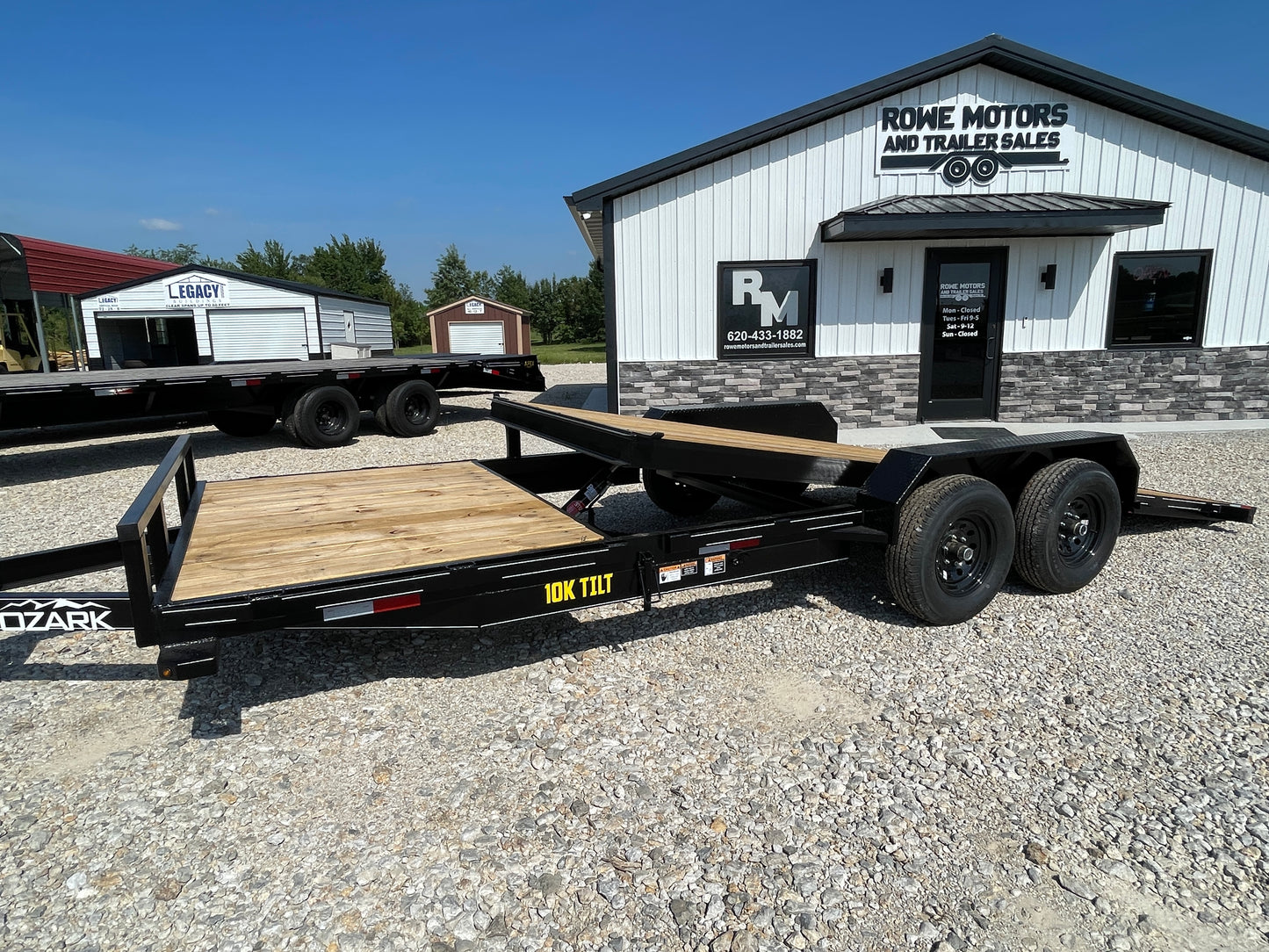 2024 Ozark 22' 10K Tilt Trailer