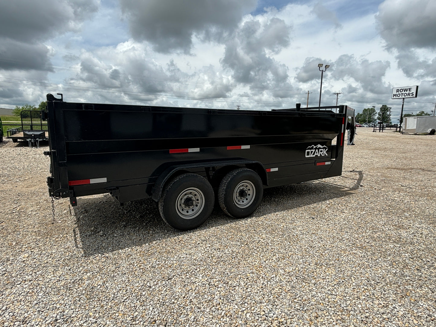 2025 Ozark 16' 16K Gooseneck Dump Trailer with 3' Sides