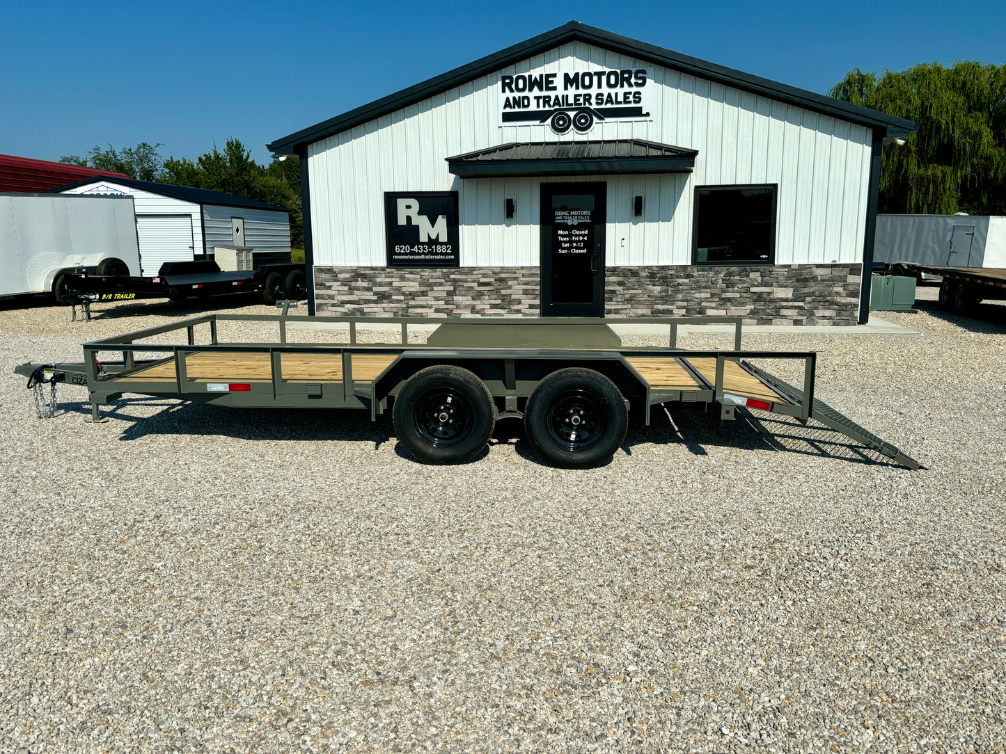 2025 Ozark 82" x 16' 7K Utility Trailer