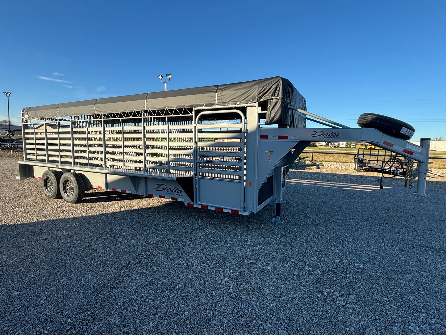 2025 Delta 24' 600 Cattleman Bar Top Stock Trailer