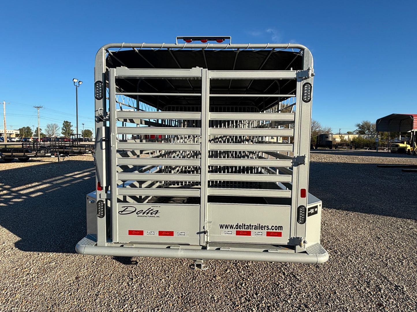 2025 Delta 24' 600 Cattleman Bar Top Stock Trailer