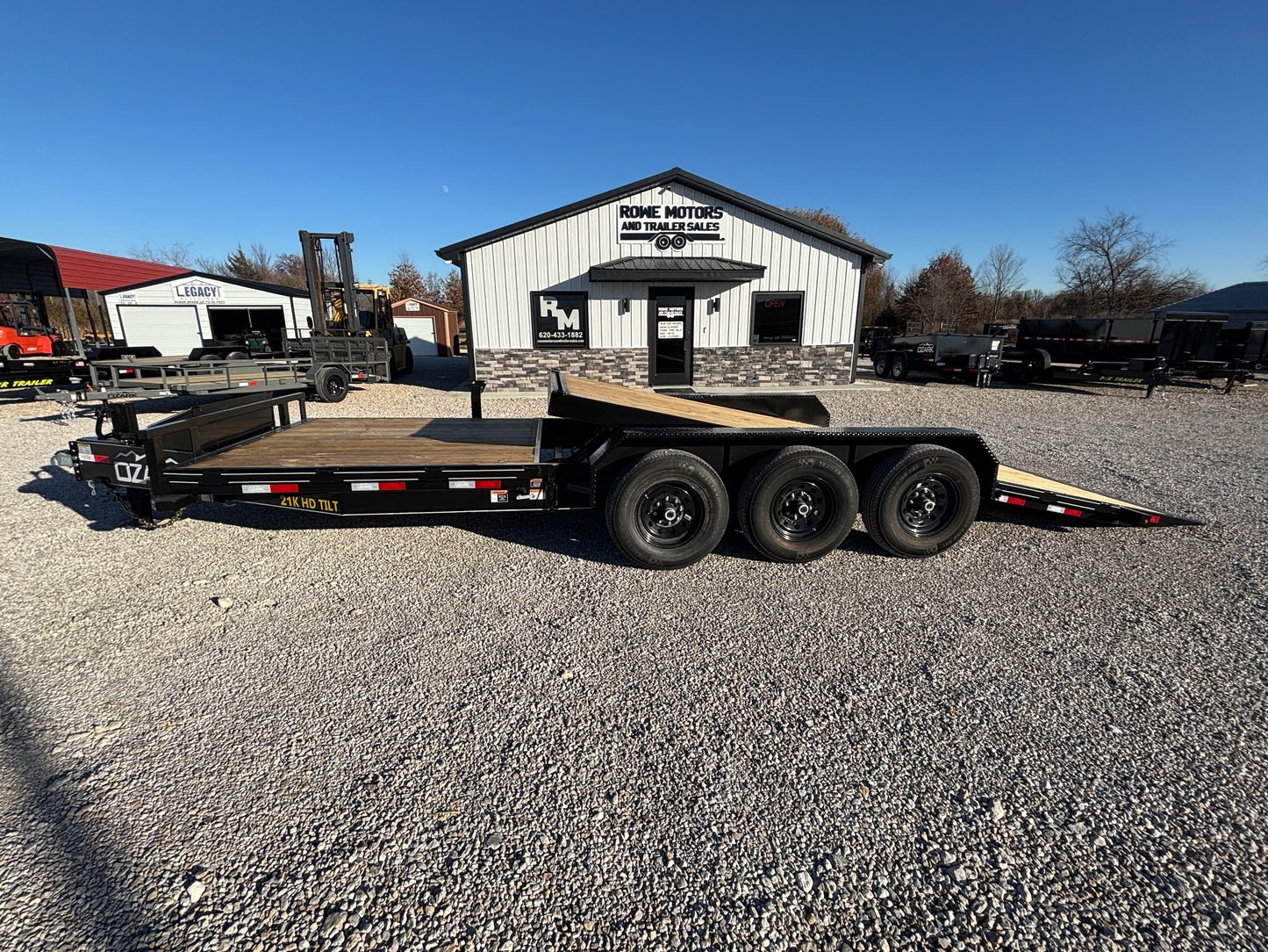 2025 Ozark 24' 21K Tilt Trailer