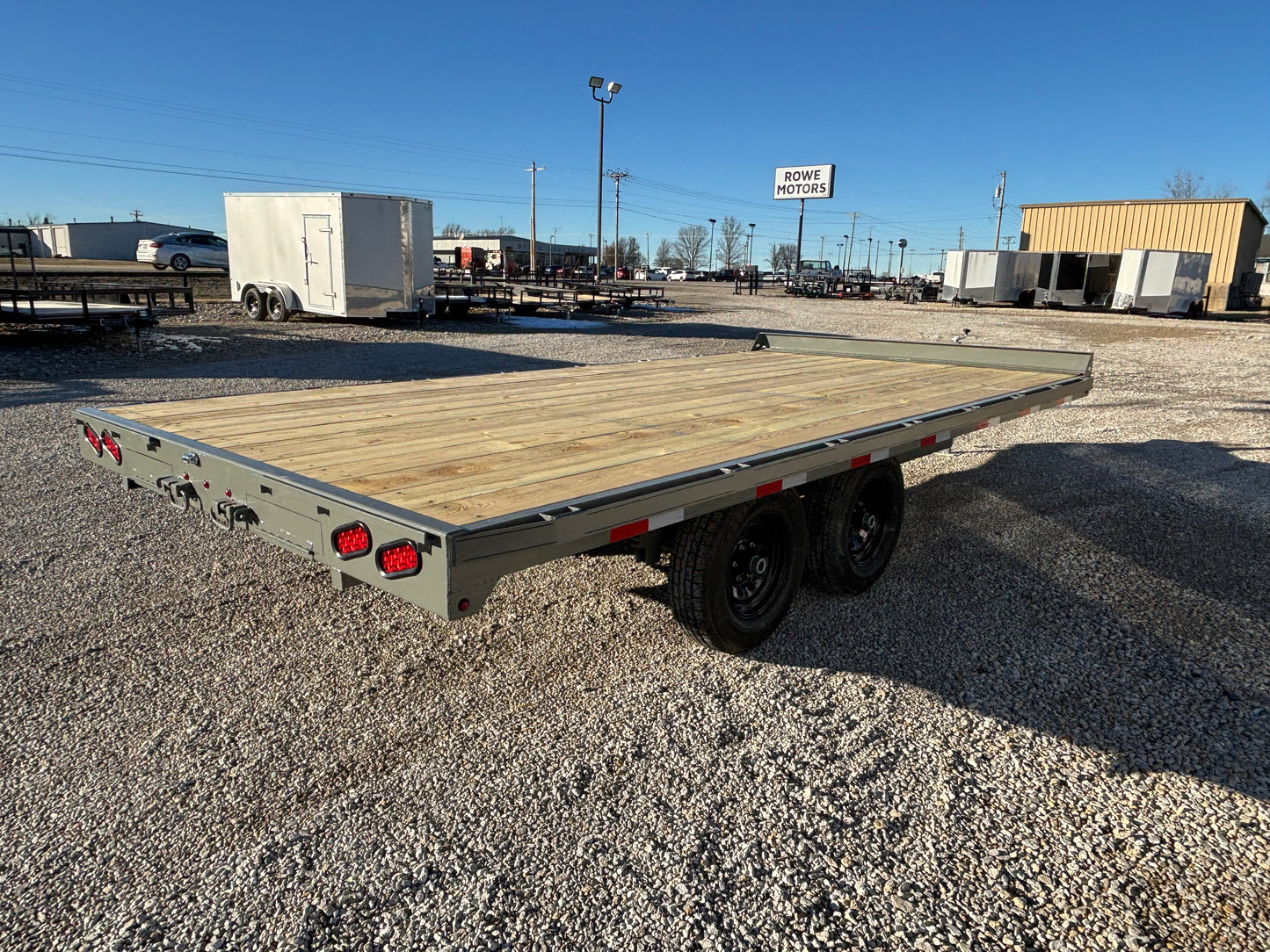 2026 Ozark 102" x 16' 10K Mini Deckover Trailer Gray