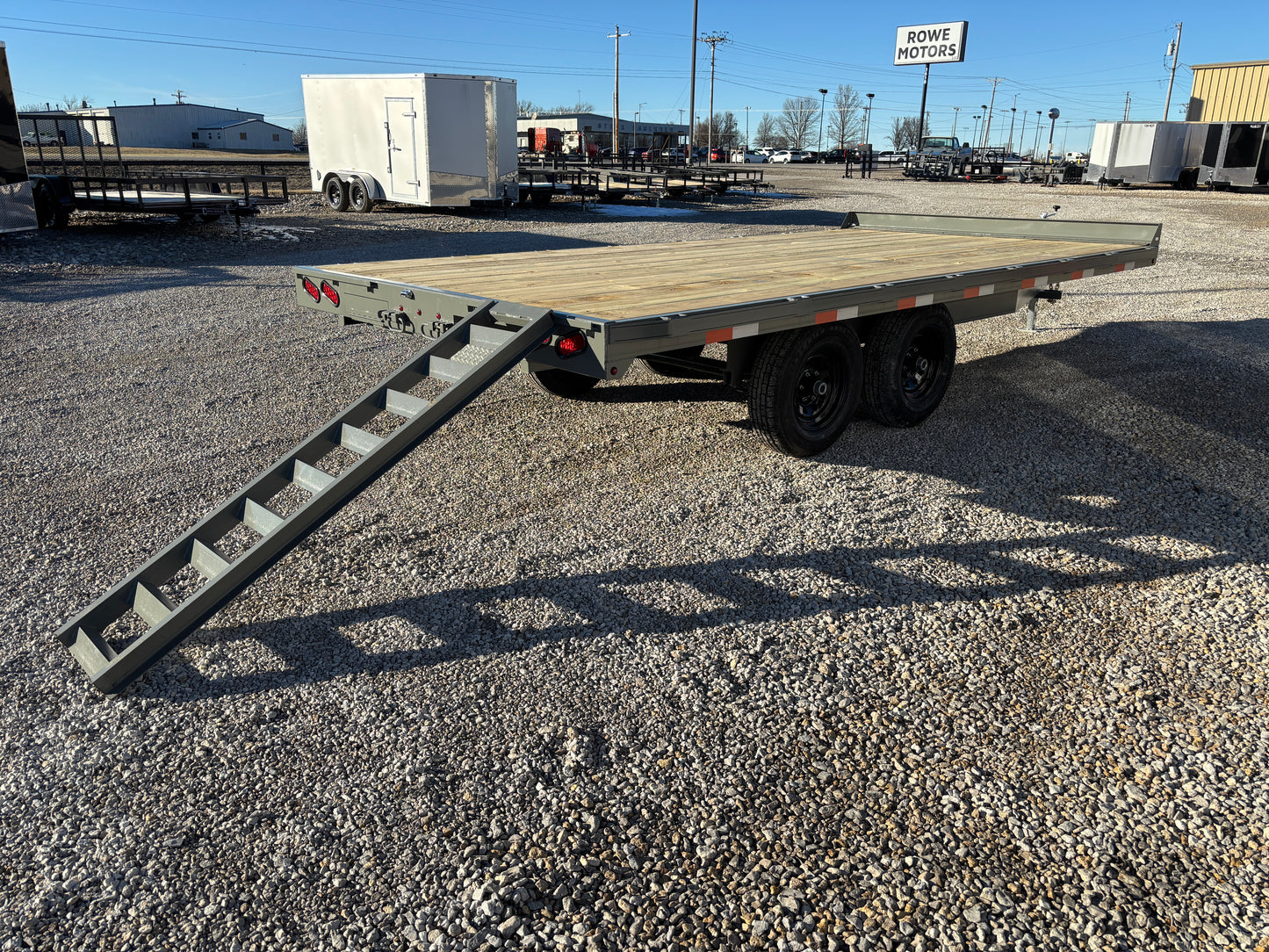2026 Ozark 102" x 16' 10K Mini Deckover Trailer Gray