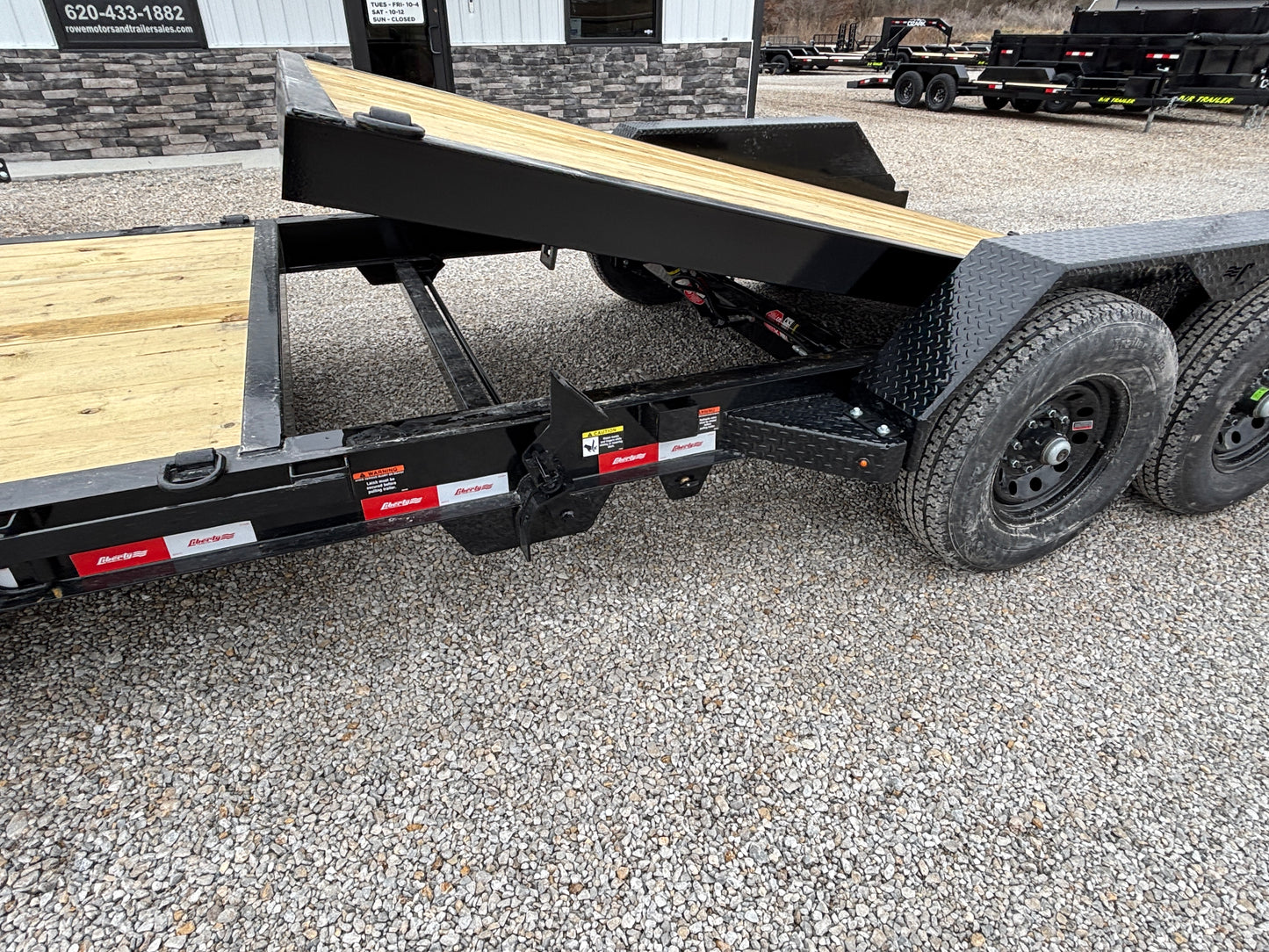 2025 Liberty 22' 15.4K Tilt Trailer Black