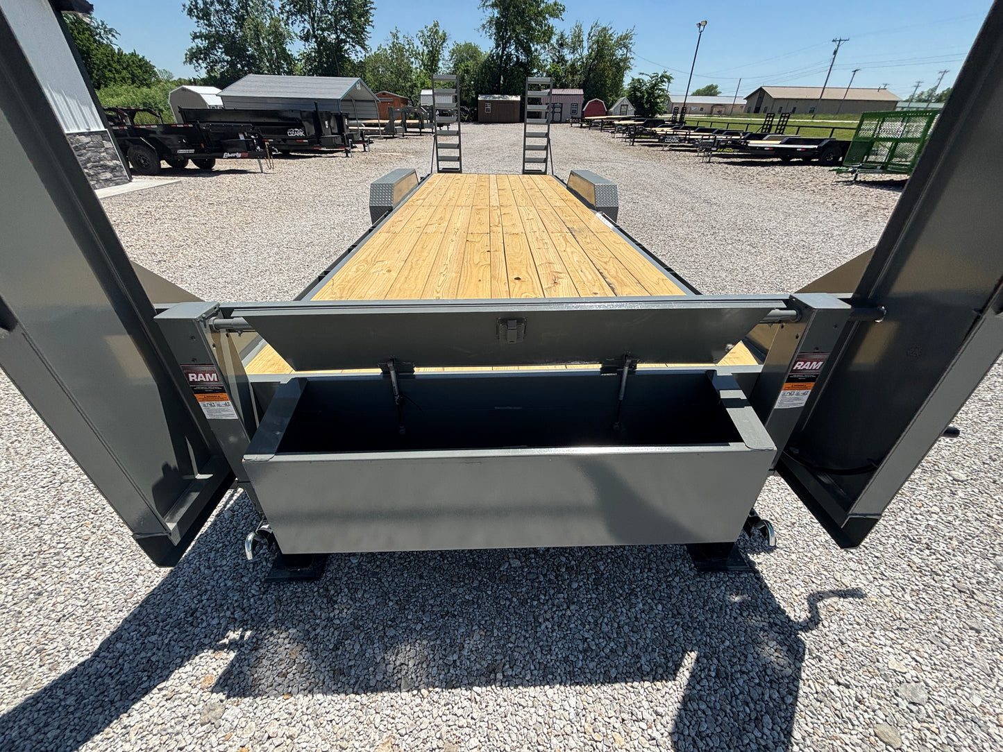 2026 Ozark 24' 14K Gooseneck Equipment Trailer
