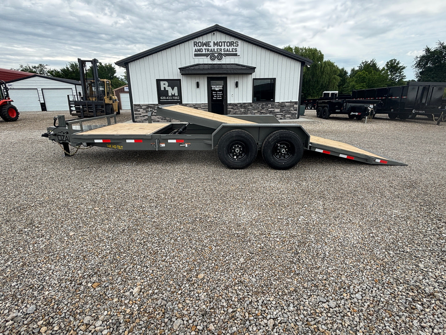 2026 Ozark 22' 14k Tilt Trailer Gray