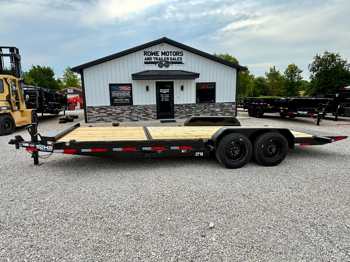 2026 Top Hat 22' 16K Tilt Trailer With Tool Box