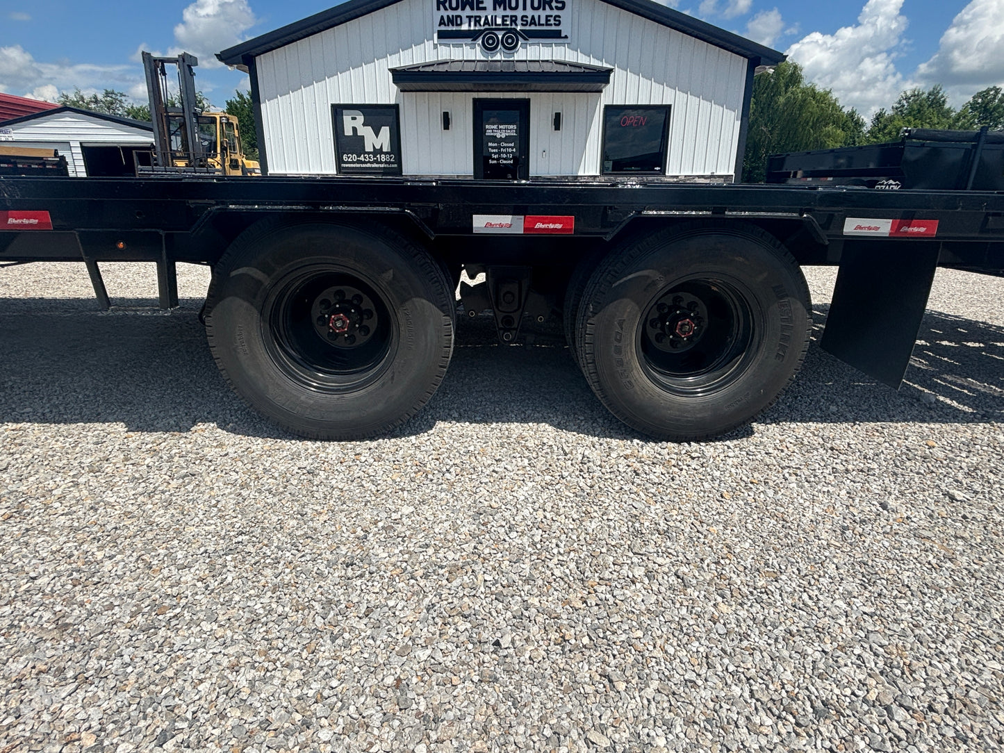 2025 Liberty 30' 23.9K Gooseneck Flatbed Equipment Trailer