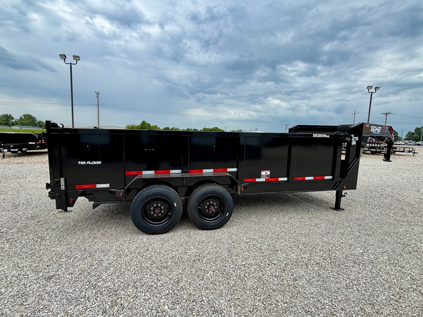 2026 Top Hat 16' 16K Gooseneck Dump Trailer With 3' Sides