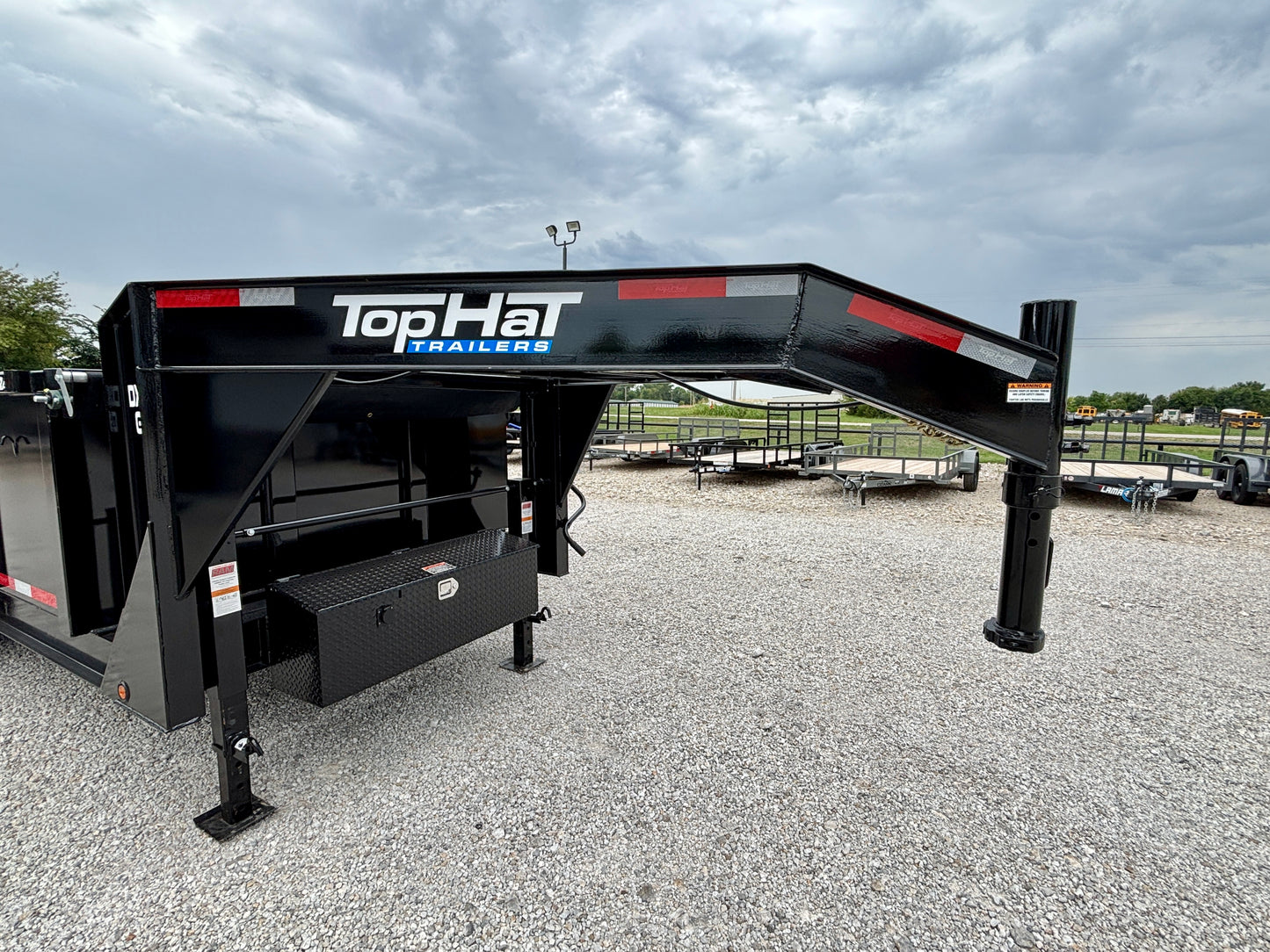 2026 Top Hat 16' 16K Gooseneck Dump Trailer With 3' Sides