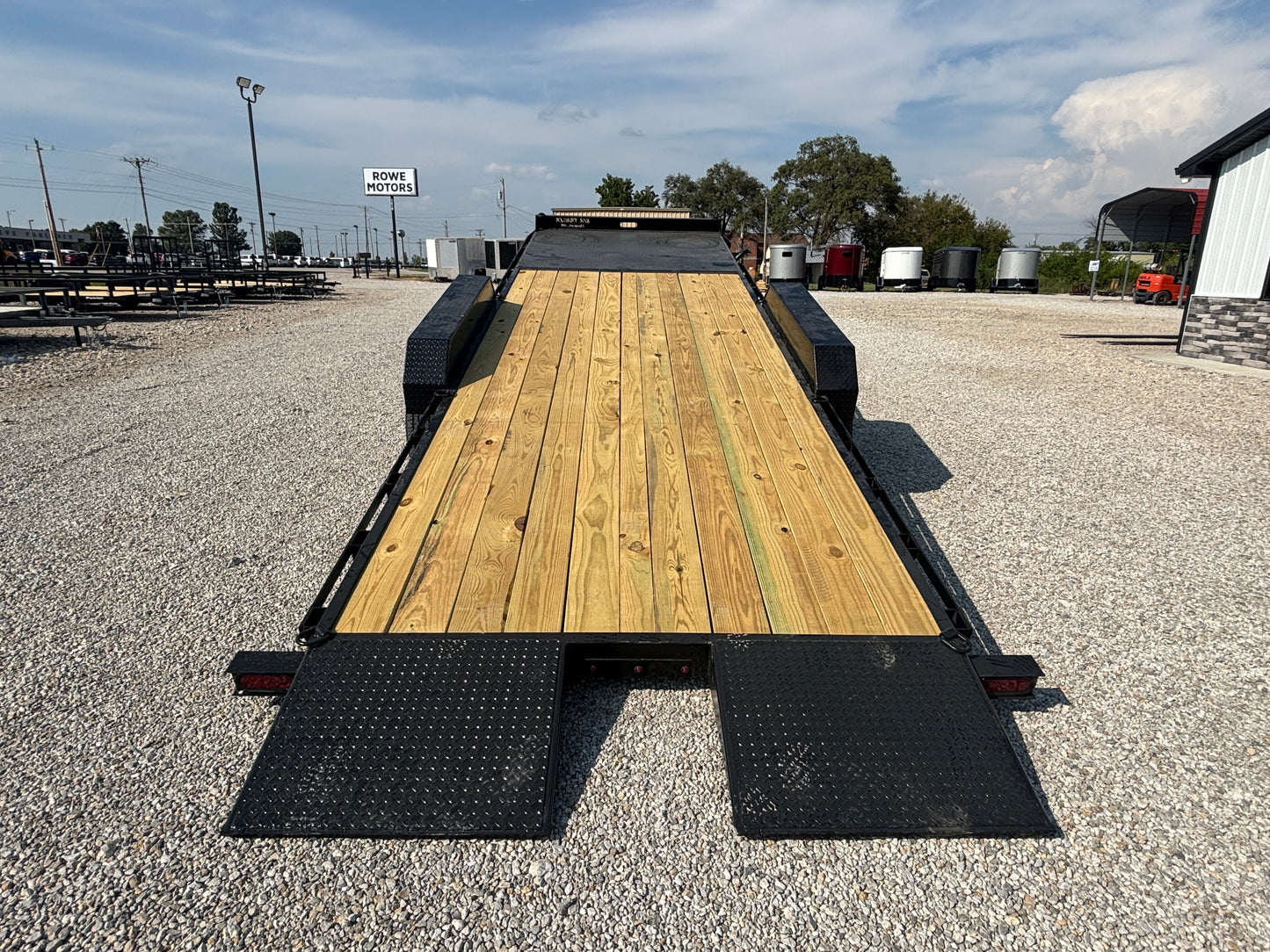2026 B/R 24' 14K Power Tilt Trailer