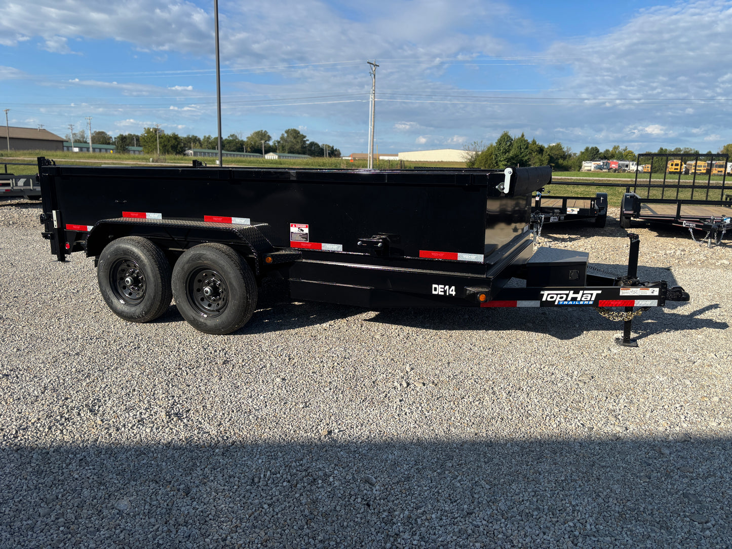 2026 Top Hat 14' 14K Dump Trailer
