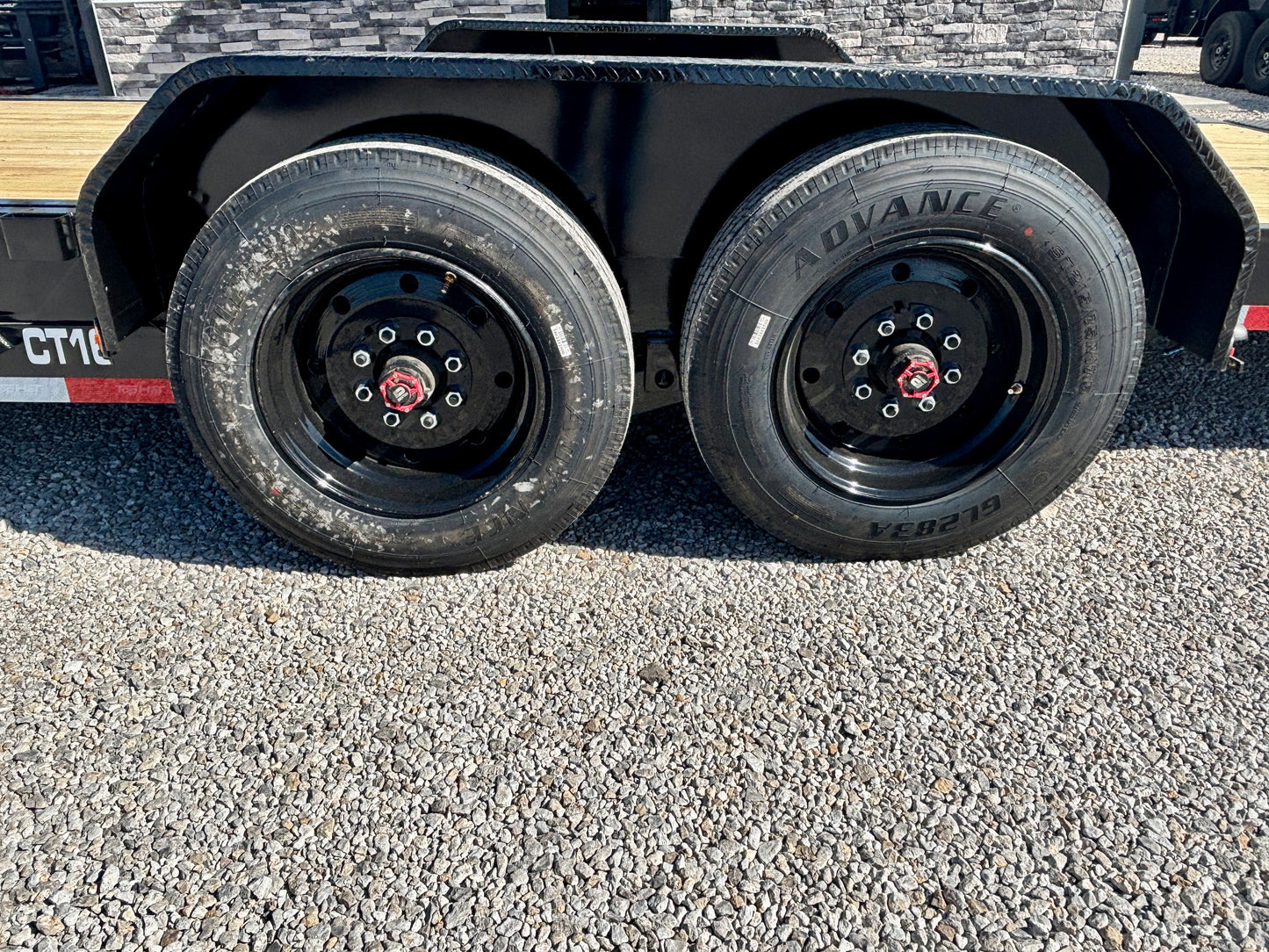 2026 Top Hat 24' 16K Tilt Trailer