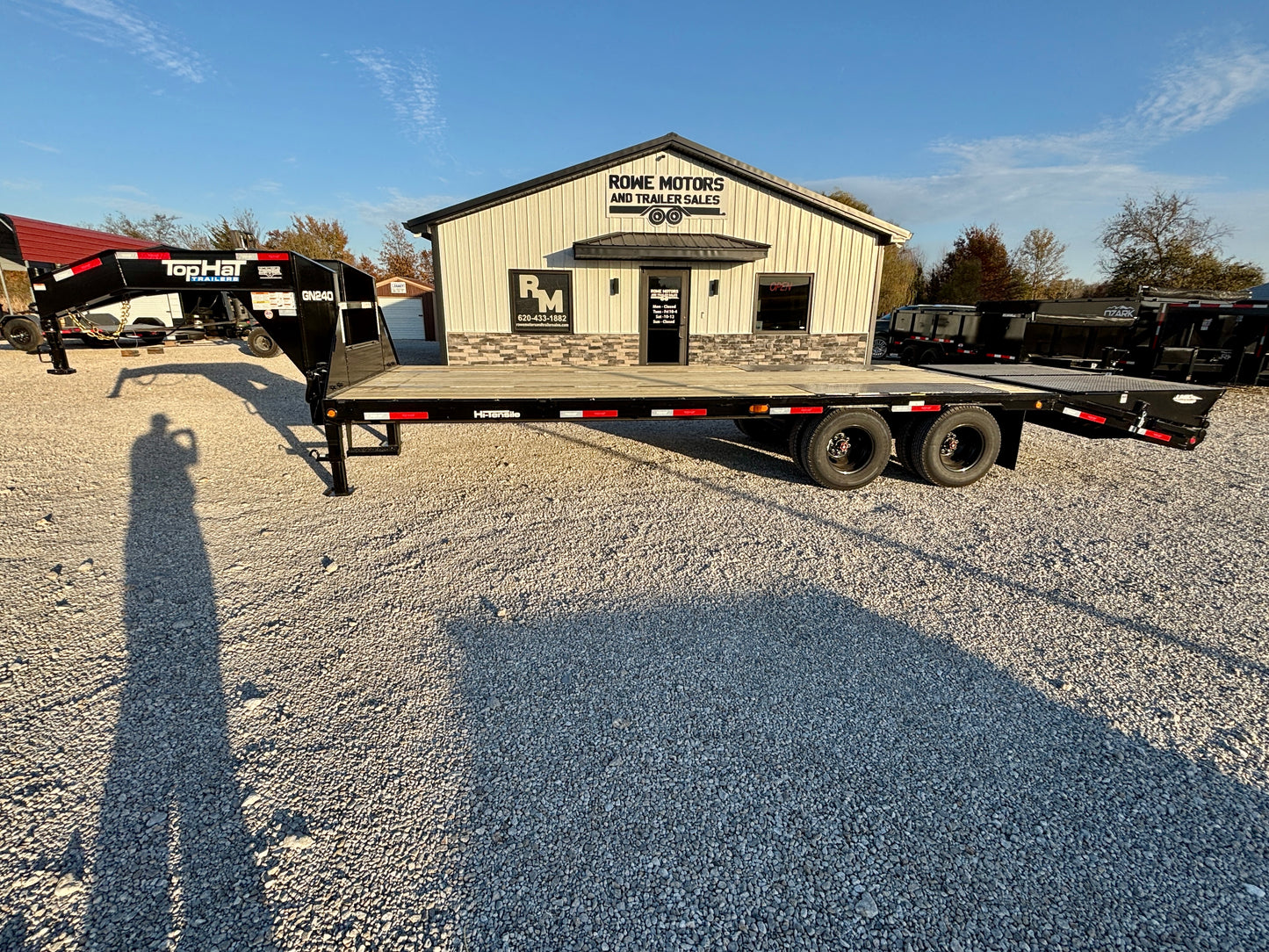 2026 Top Hat 25' 24K Gooseneck Flatbed Trailer