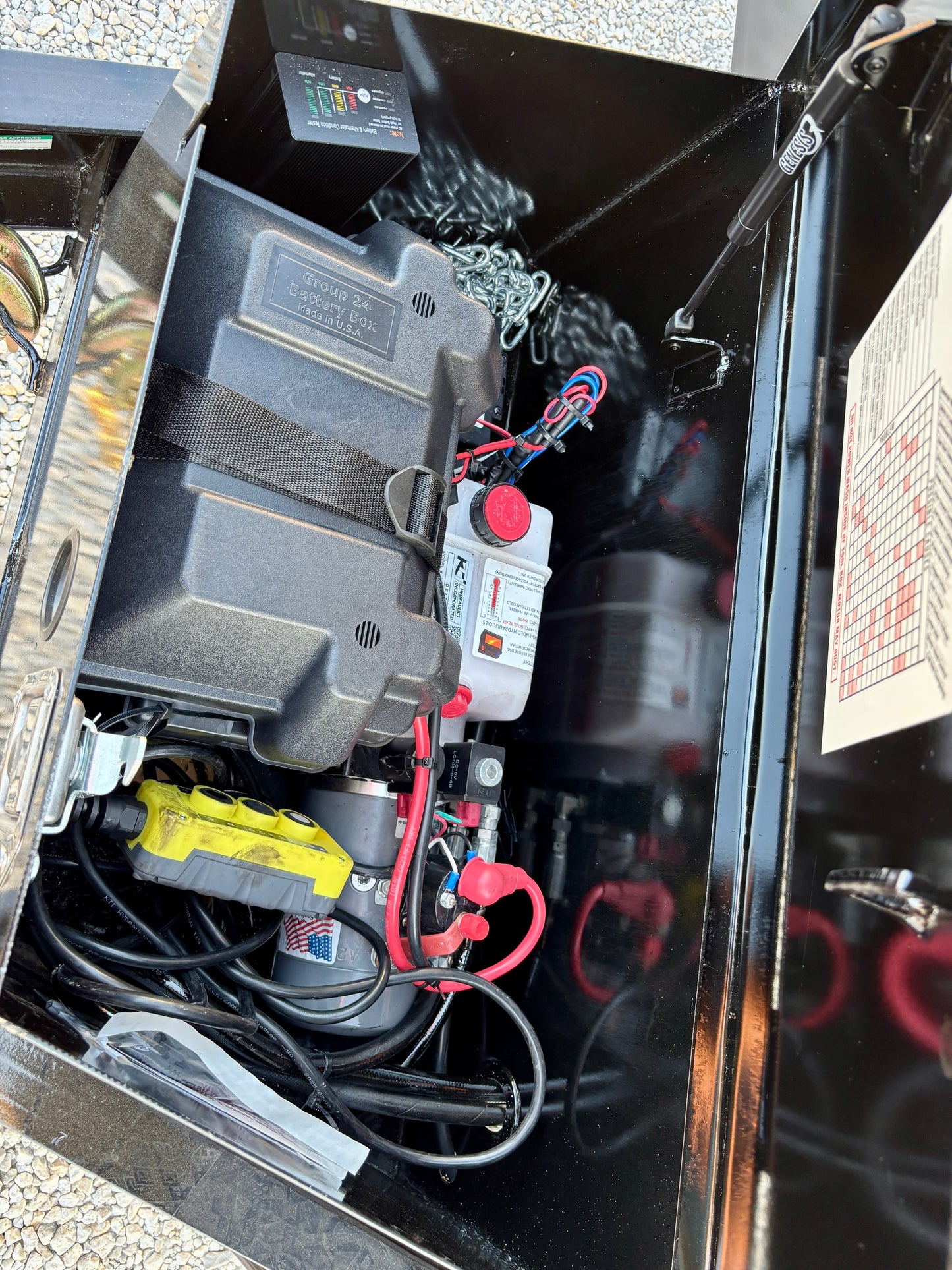 2026 Top Hat 14' 14K Dump Trailer With 4' Sides