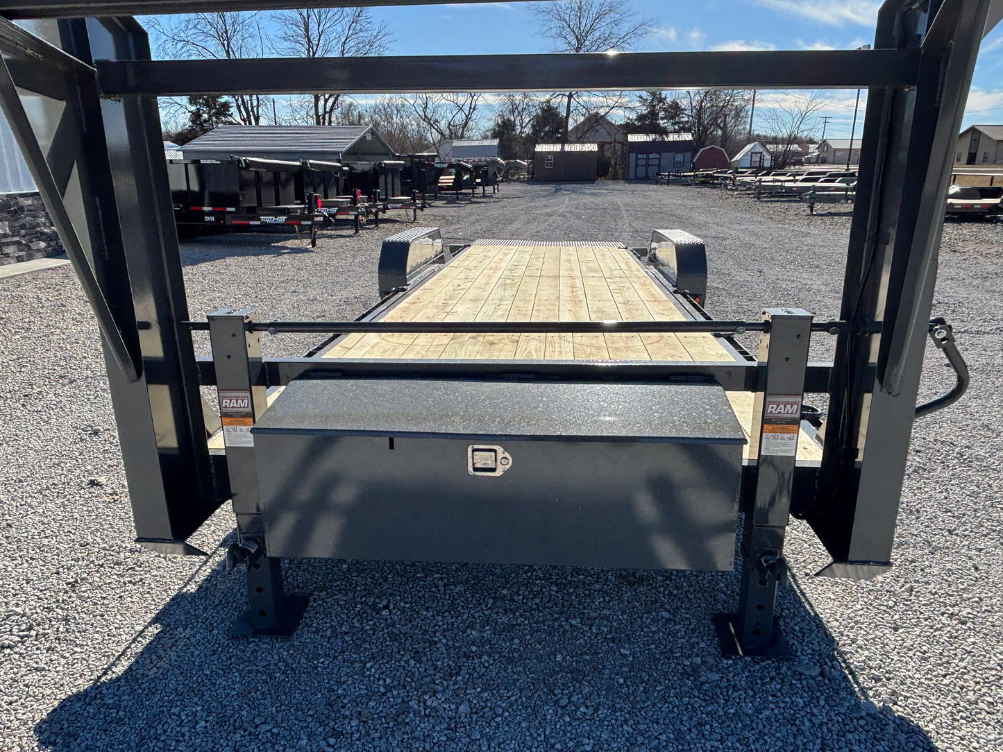 2026 Top Hat 24' 14K Gooseneck Tilt Trailer *Gray*