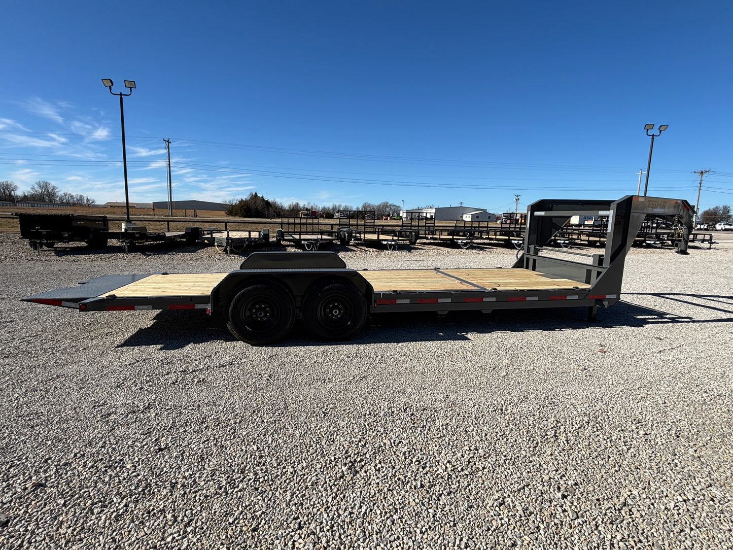 2026 Top Hat 24' 14K Gooseneck Tilt Trailer *Gray*