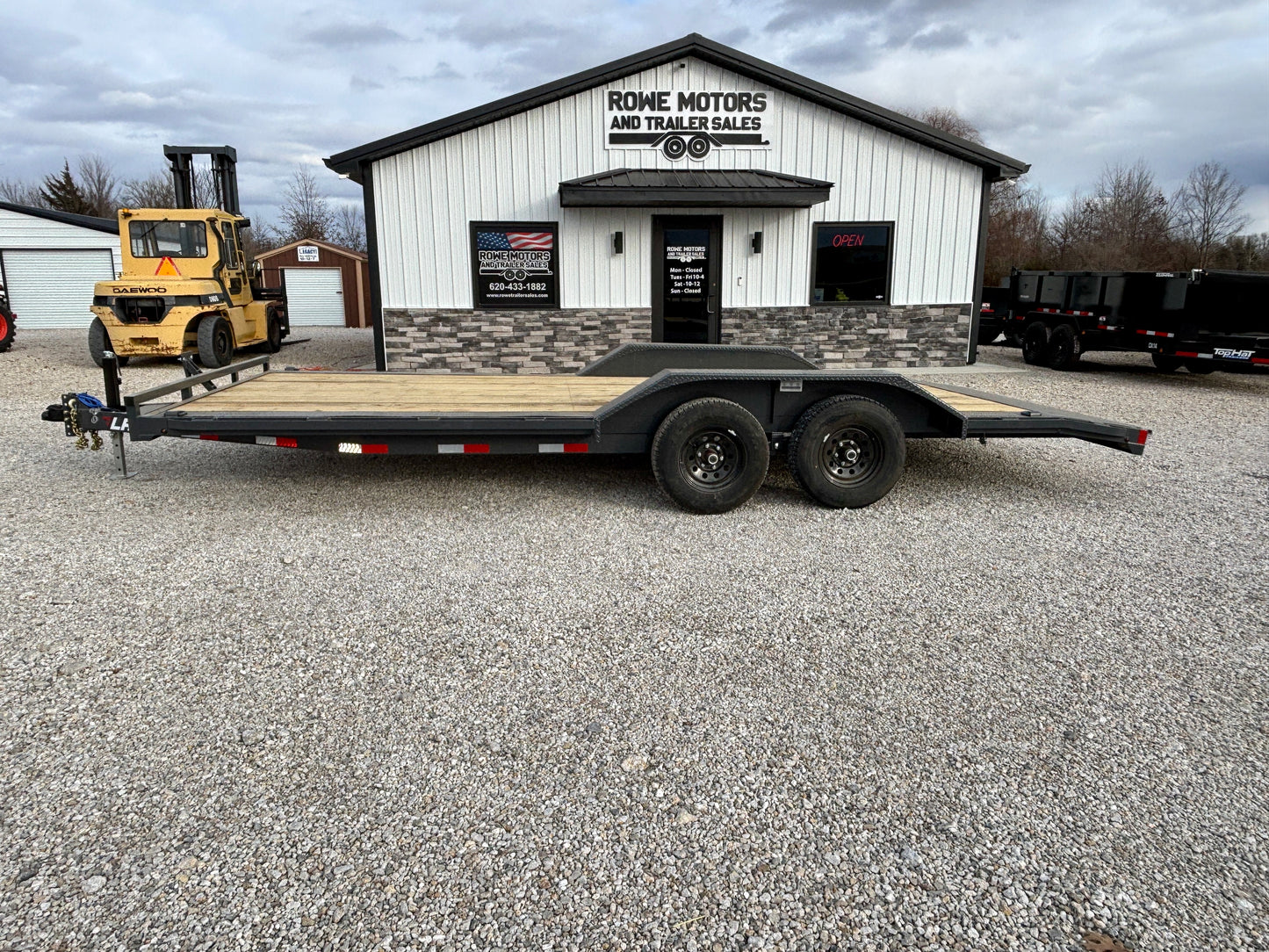 2026 Lamar 102" x 20' 10K Buggy Hauler Car Trailer