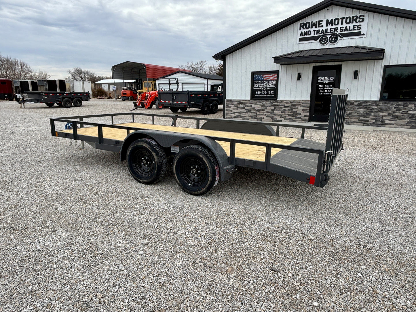 2026 Lamar 83" x 16' Utility Trailer
