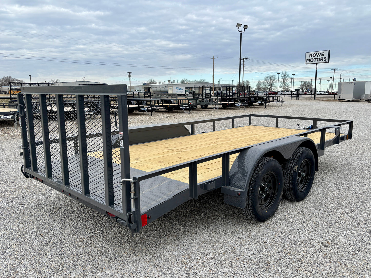 2026 Lamar 83" x 16' Utility Trailer