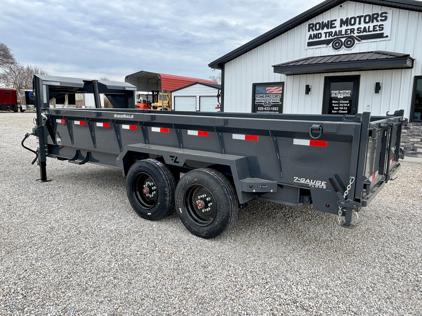 2026 Lamar 16' 16K Gooseneck Dump Trailer