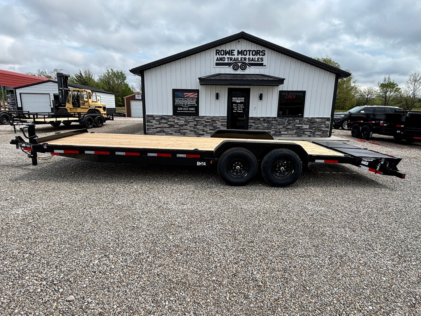 2026 Top Hat 24' 14K Equipment Trailer