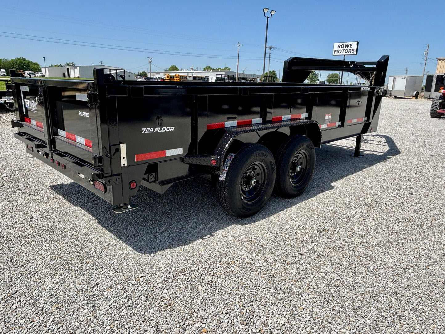2026 Top Hat 16' 14K Gooseneck Dump Trailer