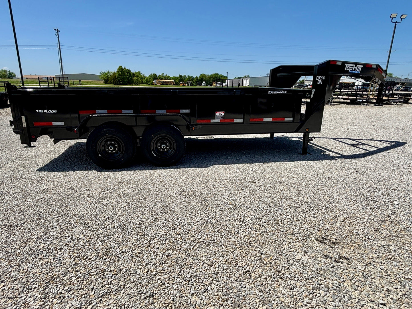 2026 Top Hat 16' 14K Gooseneck Dump Trailer