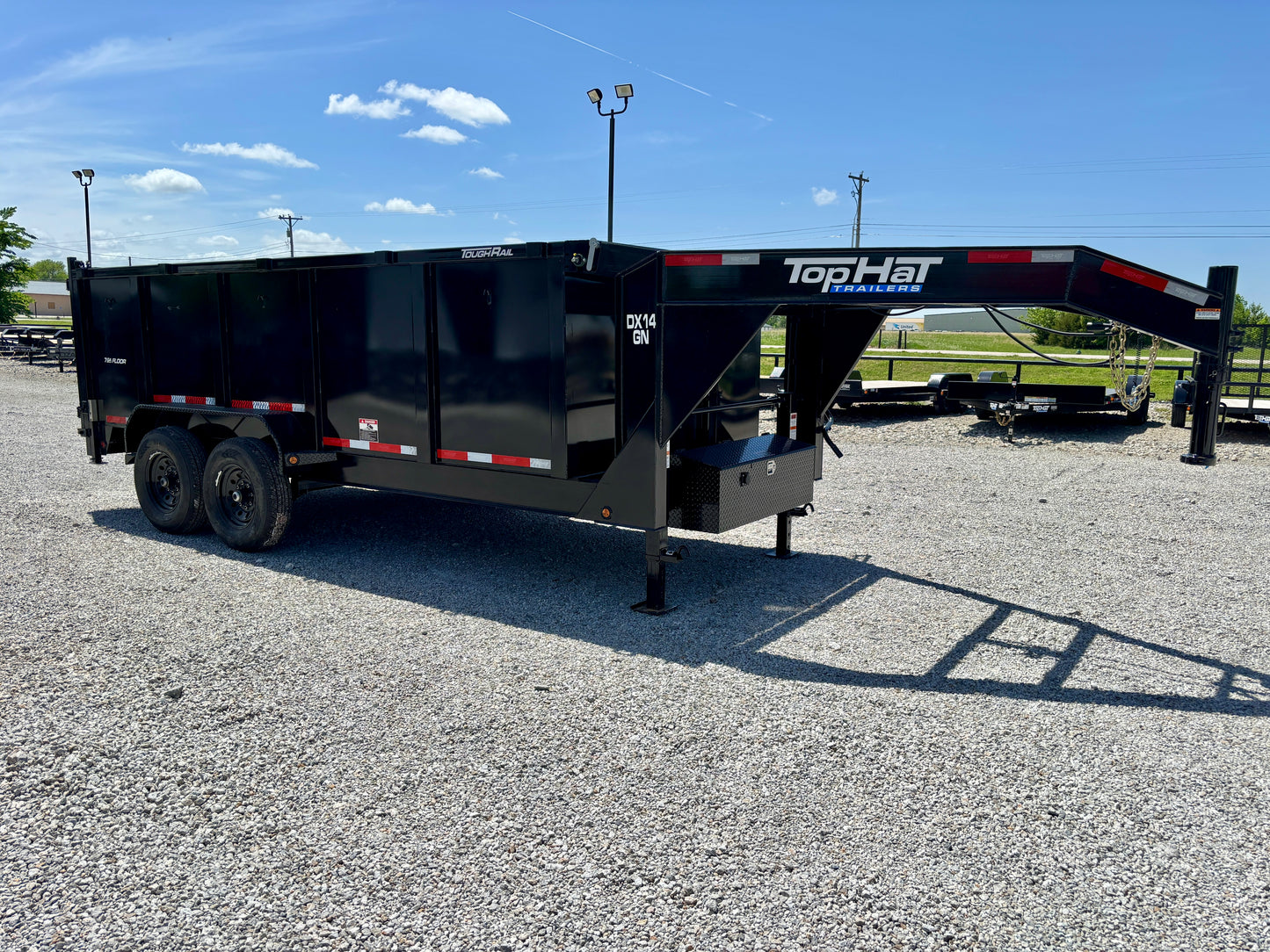 2026 Top Hat 16' 14K Gooseneck Dump Trailer With 4' Sides