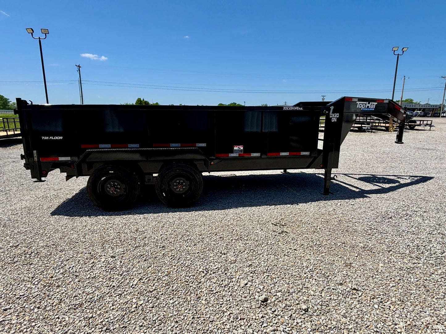 2026 Top Hat 16' 20K Gooseneck Dump Trailer